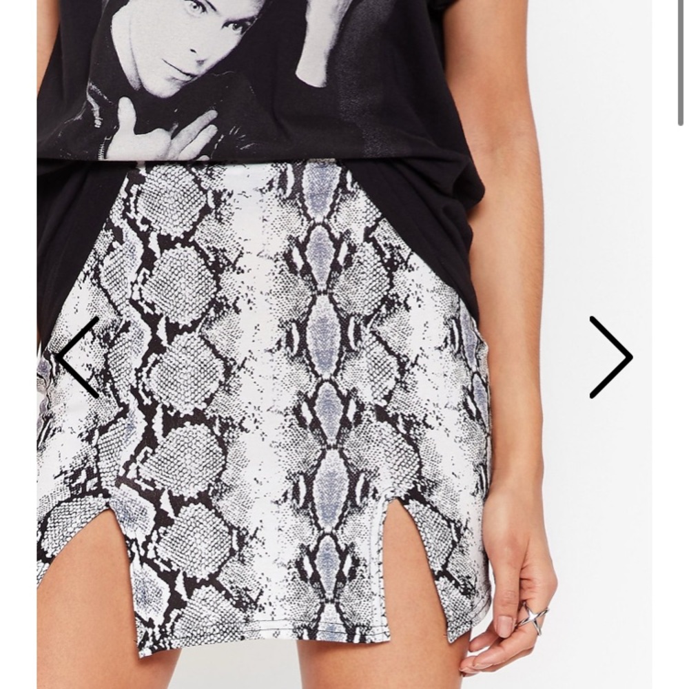 NWT snake skin mini skirt